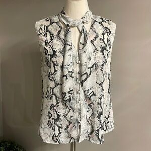 women’s blouse python snakeskin print sleeveless tie neck button up front Small